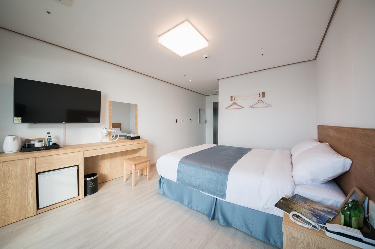 Jeju Mon Dieu Hotel Экстерьер фото