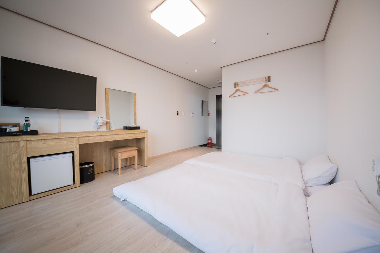 Jeju Mon Dieu Hotel Экстерьер фото